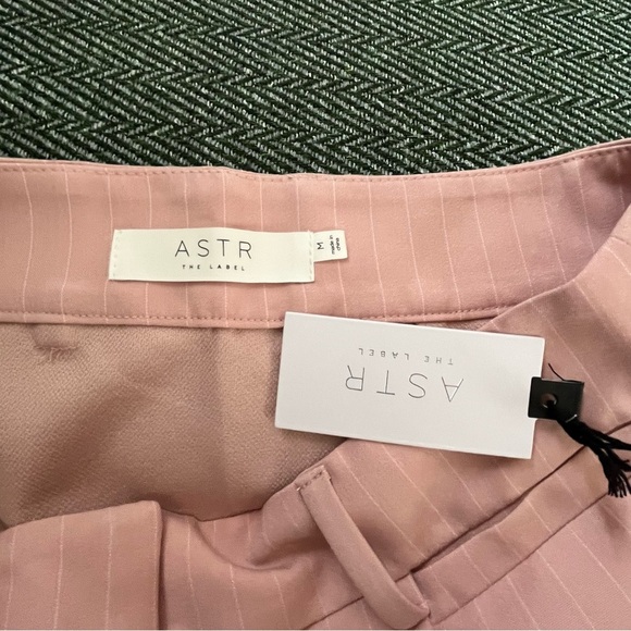 NWT ASTR The Label Women's Milani Tailored Skirt Pink Stripe Preppy Size Medium - Picture 5 of 6